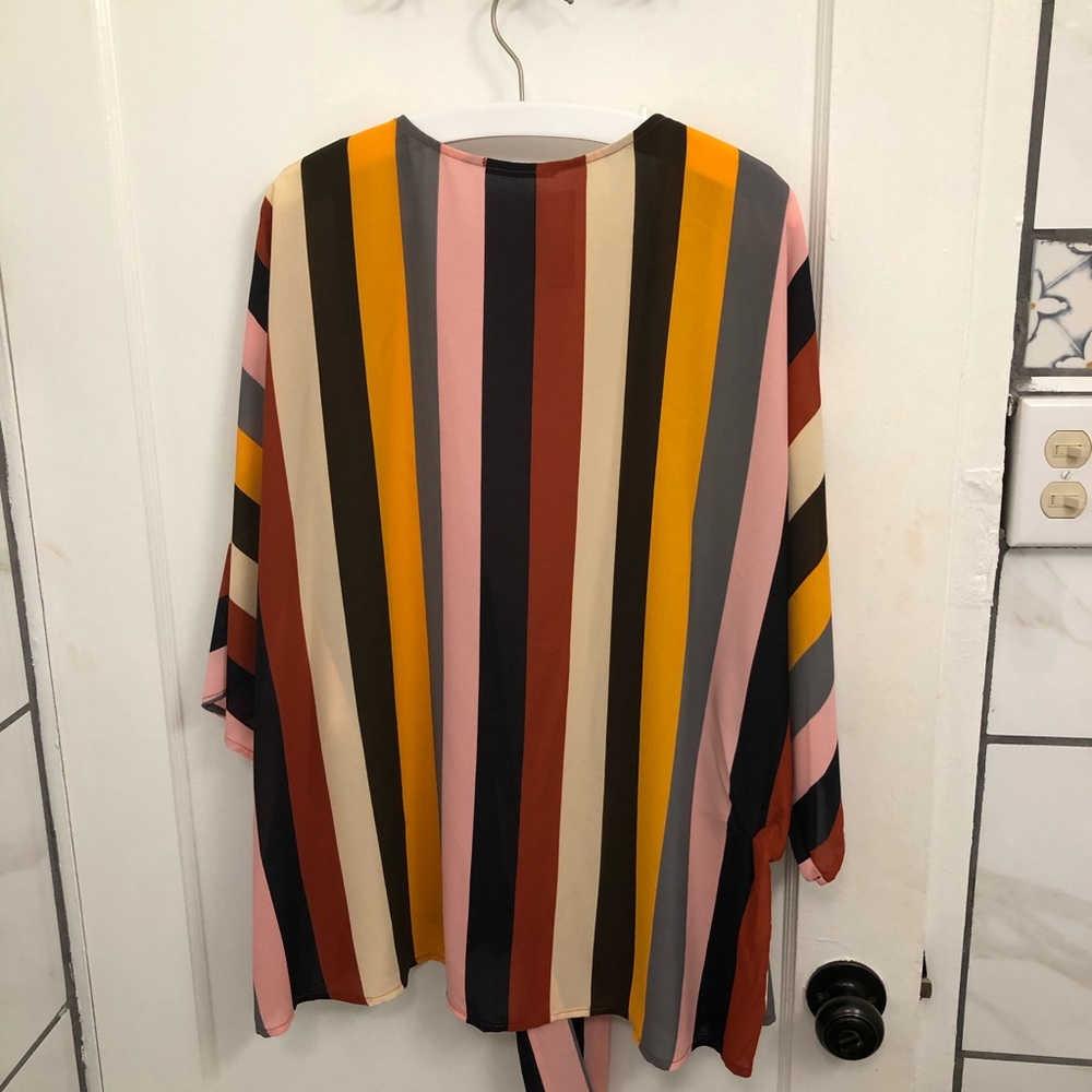 NWT Striped Kimono - Picture 6 of 6